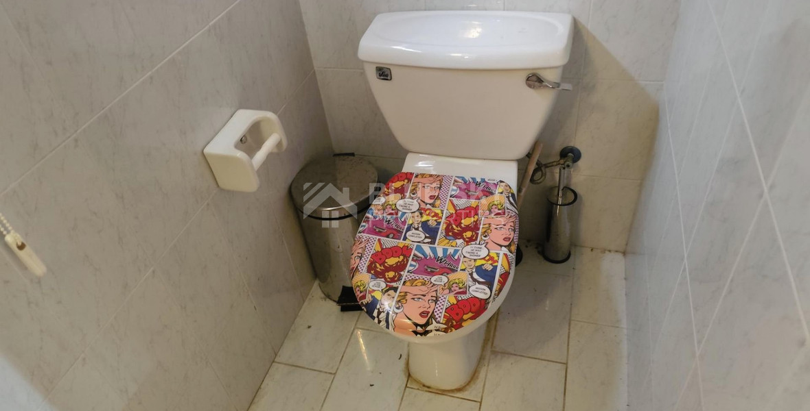 2 Bed House To Rent In Agios Tychon with swimming pool, Limassol Cyprus