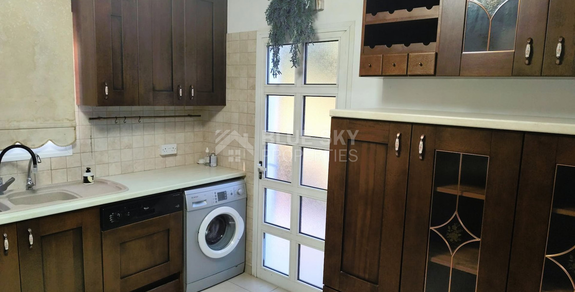 2 Bed House To Rent In Agios Tychon with swimming pool, Limassol Cyprus