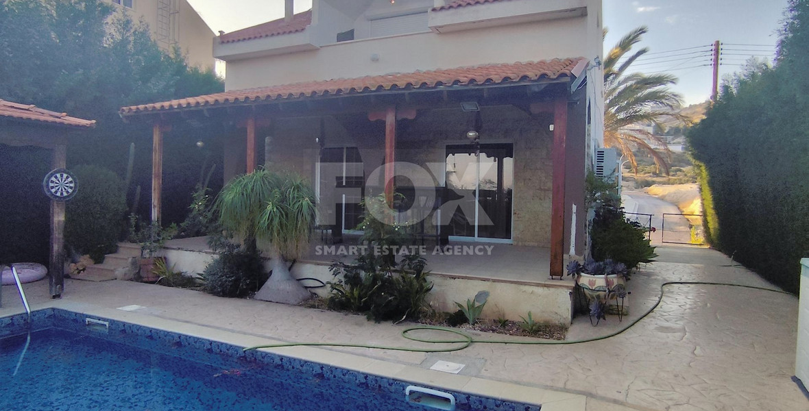 2 Bed House To Rent In Agios Tychon with swimming pool, Limassol Cyprus