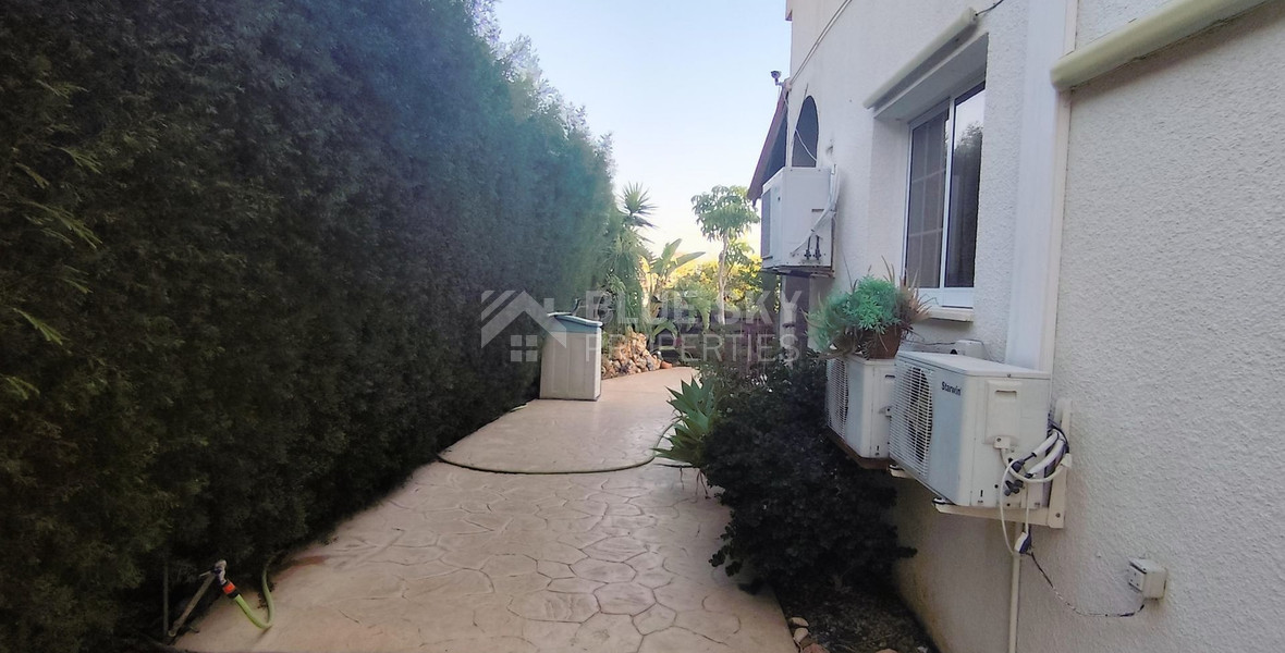 2 Bed House To Rent In Agios Tychon with swimming pool, Limassol Cyprus