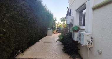 2 Bed House To Rent In Agios Tychon with swimming pool, Limassol Cyprus