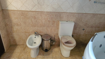 2 Bed House To Rent In Agios Tychon with swimming pool, Limassol Cyprus