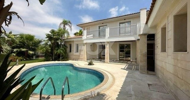 Sale beautiful private 4 bedroom villa with separate maids quarter, landscaped gardens and swimming pool.