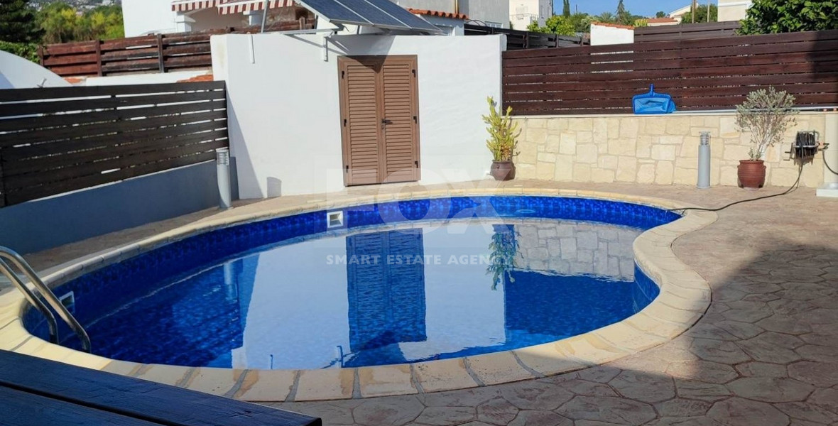 Modern 3 bedroom Plus office detached villa