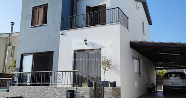 Modern 3 bedroom Plus office detached villa