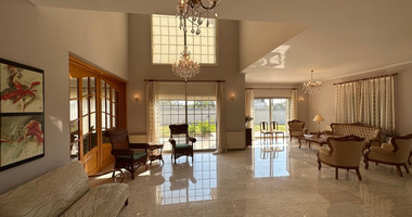 RESALE DETACHED 5 BEDROOM VILLA ON LARGE PLOT IN YPSONAS