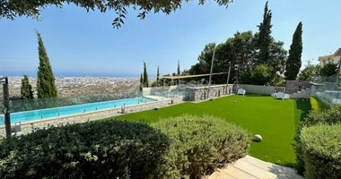 LUXURY 5 BEDROOM VILLA WITH PANORAMIC SEA VIEWS IN LIMASSOL