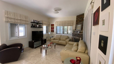 Parekklisia 4 bedroom detached house