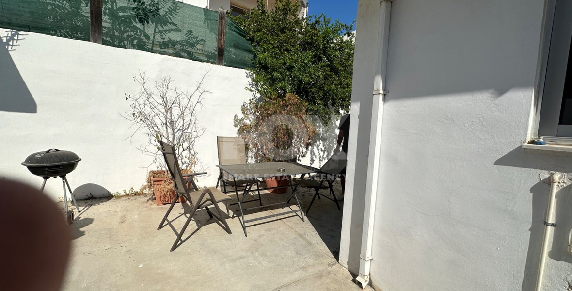 Office in Historical Town 20 metres from the beach