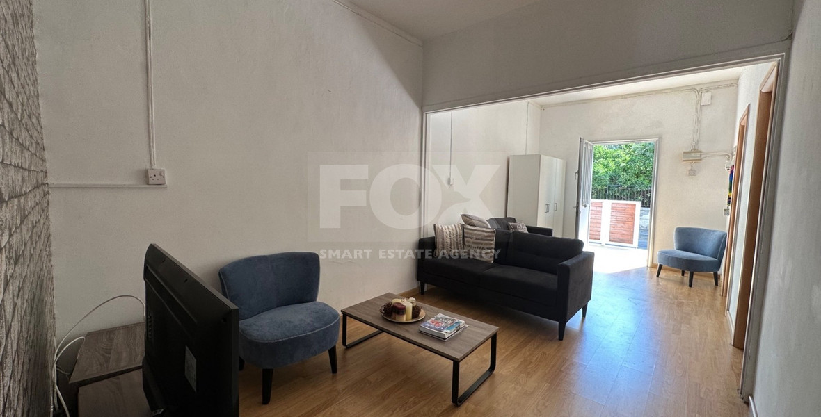 Office in Historical Town 20 metres from the beach