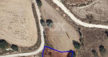 Residential land in Simou village