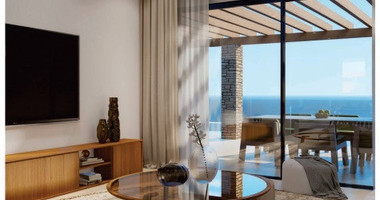 Spacious two bedroom apartment with a  Seaview in a Prime Area of Kato Paphos