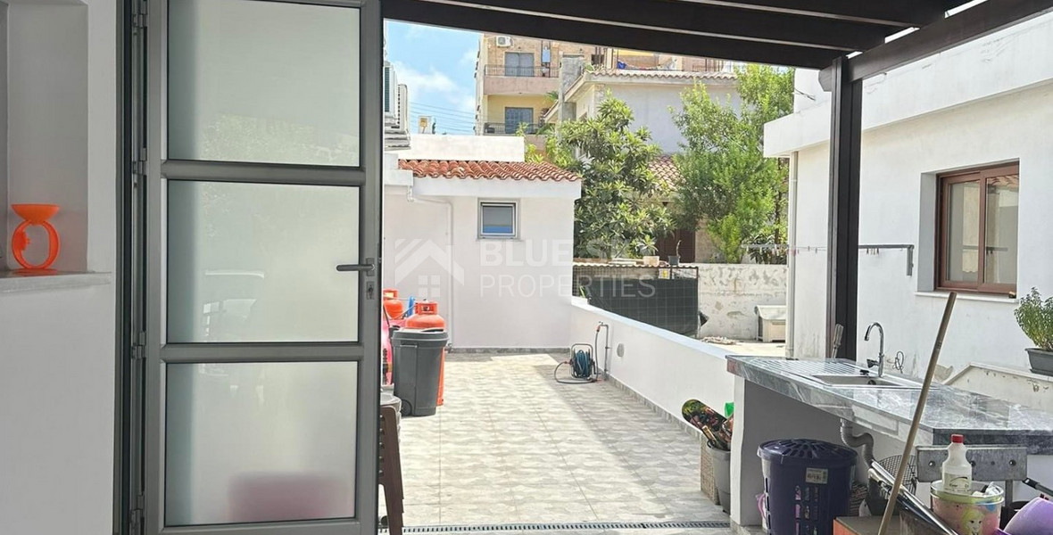 Three Bedroom ground floor apartment Near Paphos City Center