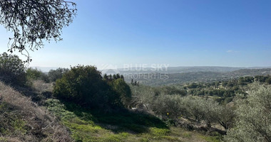 Residential land in Psathi village