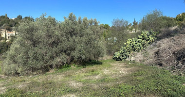 Residential land in Psathi village