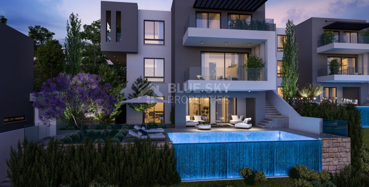 Luxury four bedroom villa with panoramic views