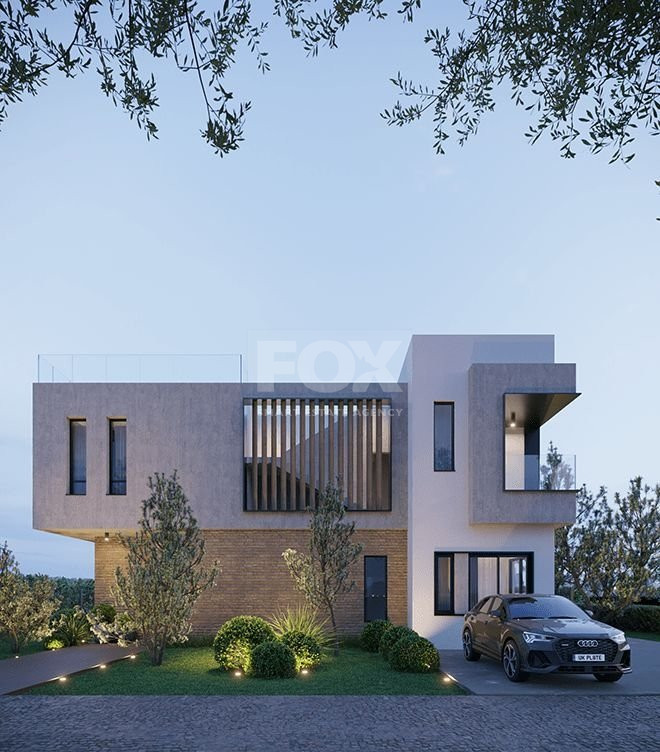Luxury 4 bedroom villa with panoramic views