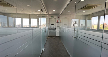 Luxury offices 350sqm business Avenue