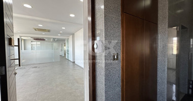 Luxury offices 350sqm business Avenue