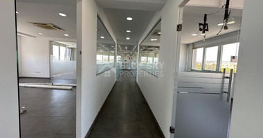 Luxury offices 350sqm business Avenue