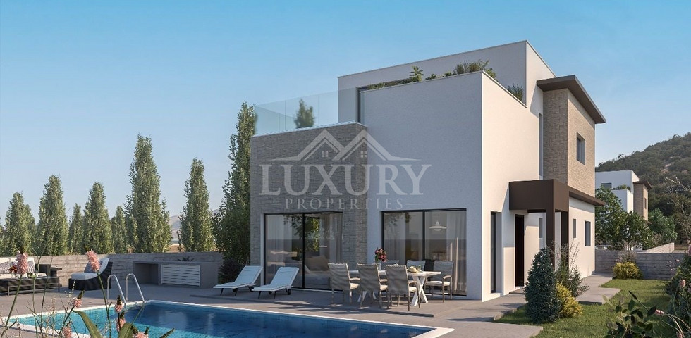 Seafront 4- bedroom villa ,just 100m from the beach, in Pomos Village