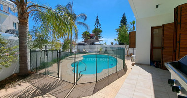 For Sale Five Bedroom House In Konia, Paphos