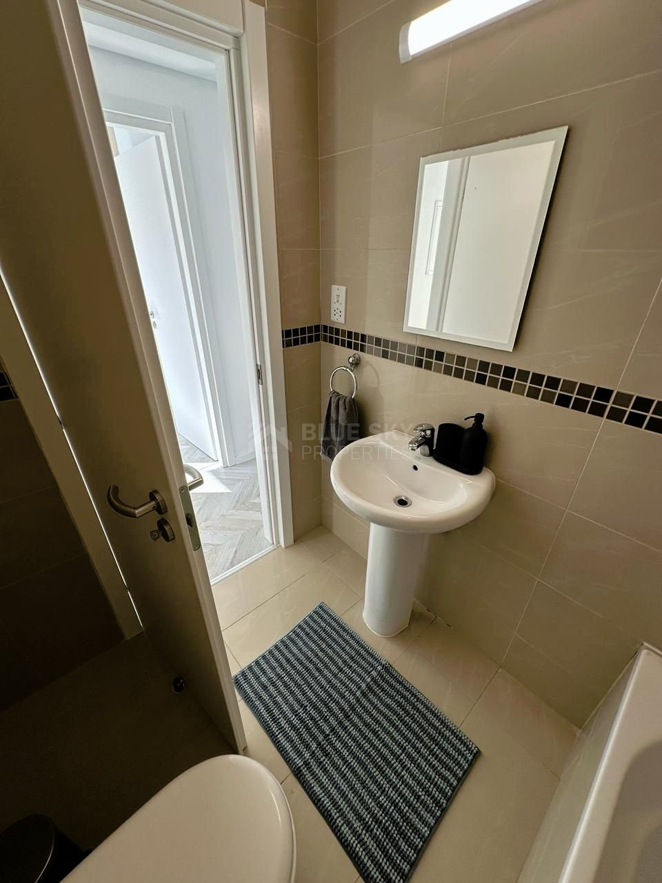 Three Bedroom House For Rent In Aqua Park.