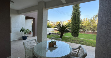 FURNISHED 6 Bedroom villa with large garden