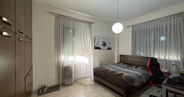 FURNISHED 6 Bedroom villa with large garden