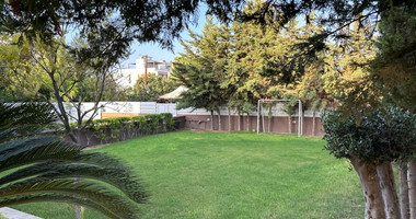 FURNISHED 6 Bedroom villa with large garden