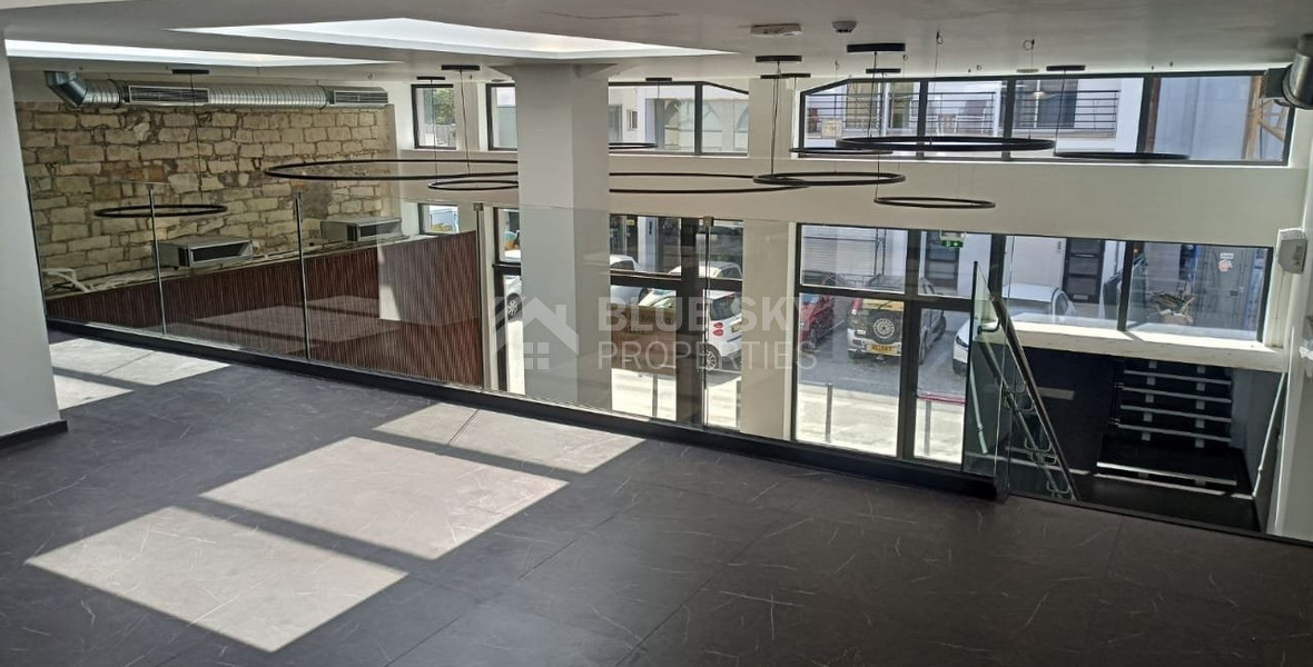 Commercial office Building in Historical Town 1002sqm.