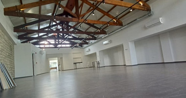 Commercial office Building in Historical Town 1002sqm.