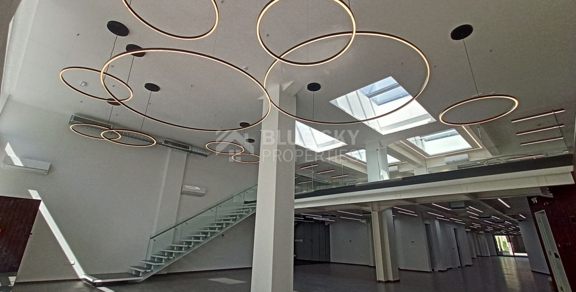 Commercial office Building in Historical Town 1002sqm.