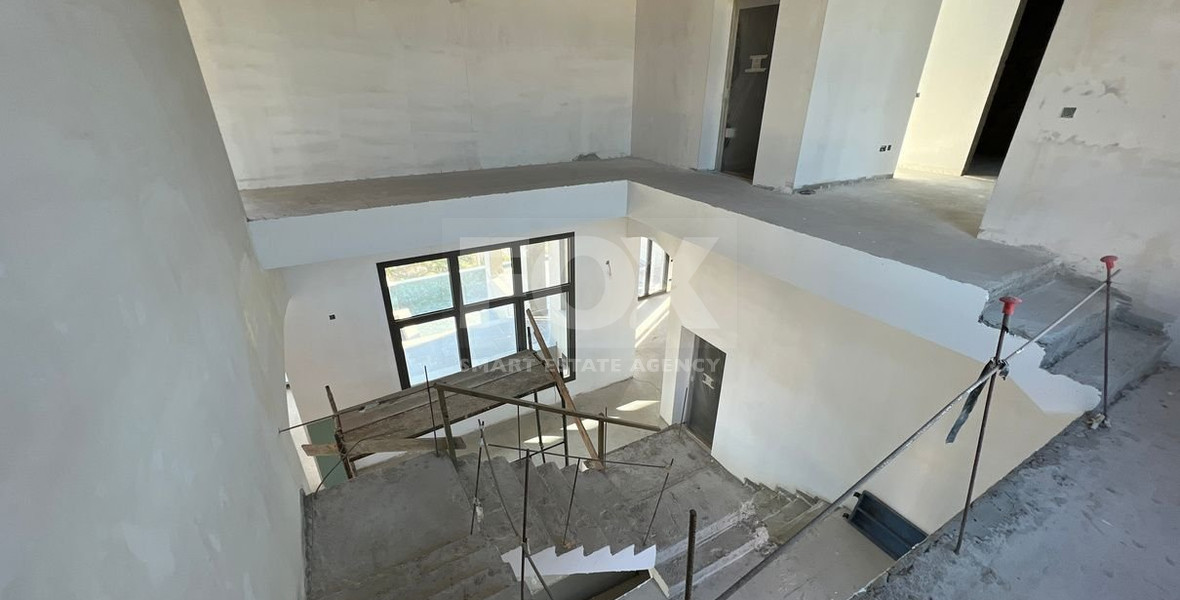 LUXURIOUS FIVE BEDROOMS SEA VIEW VILLA IN AMATHUS AREA, IN LIMASSOL