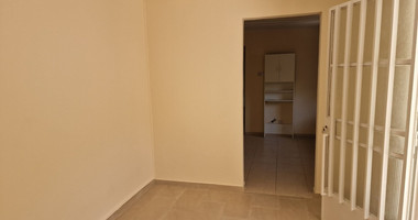 One Bedroom House Plus Office For Rent In Mesa Geitonia Near All Amenities