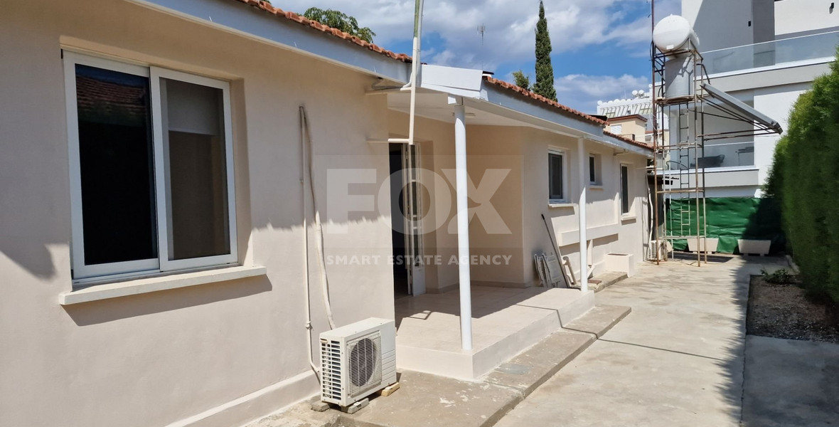 One Bedroom House Plus Office For Rent In Mesa Geitonia Near All Amenities