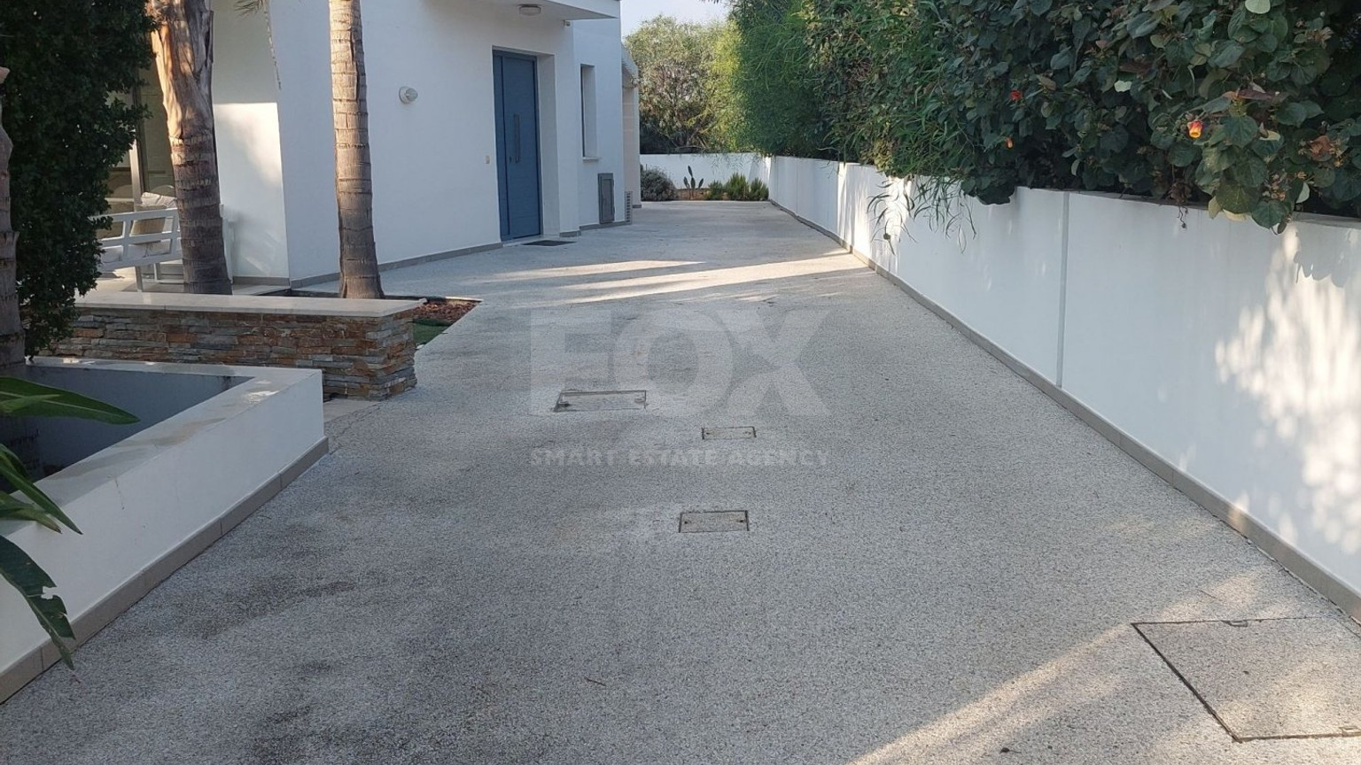 Five bedroom furnished Villa by the sea, Governor's Beach, Limassol for rent