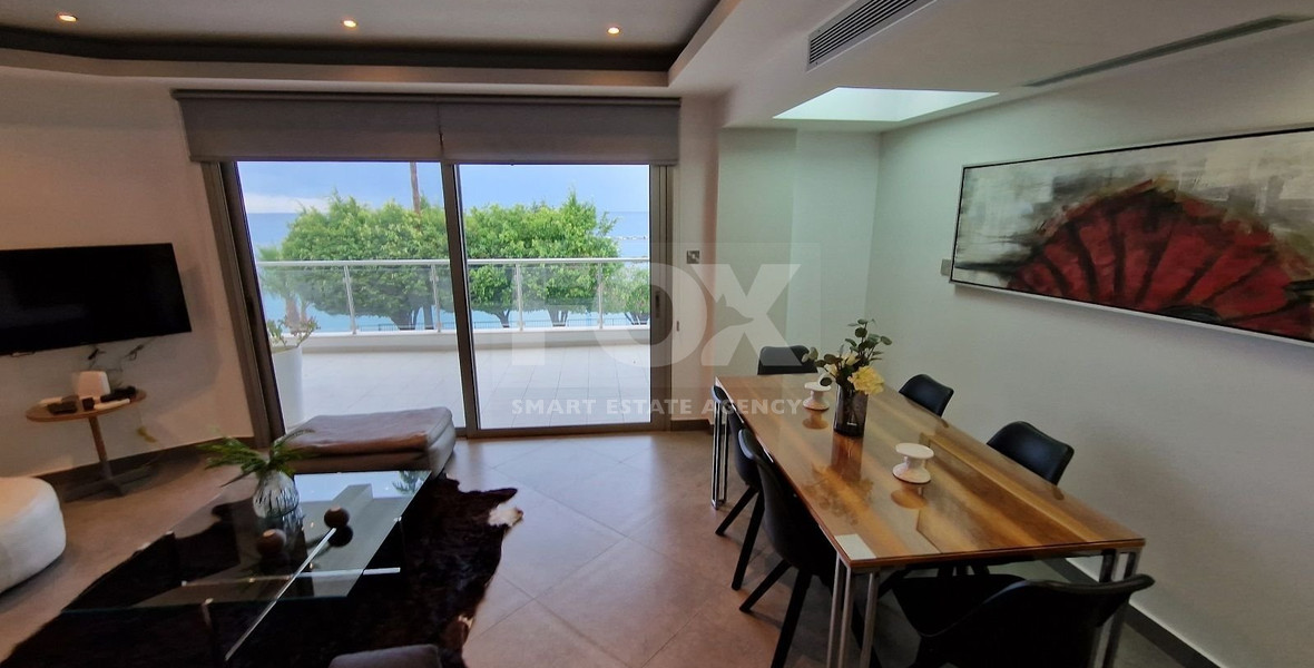 *LUXURIOUS FIRST LINE APARTMENT WITH EXCELLENT SEA VIEW