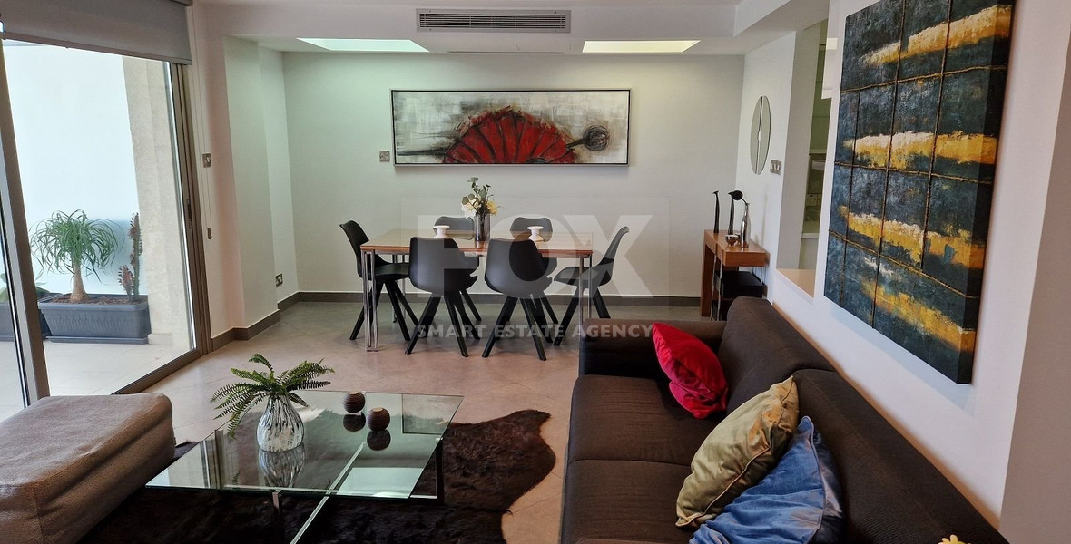 *LUXURIOUS FIRST LINE APARTMENT WITH EXCELLENT SEA VIEW