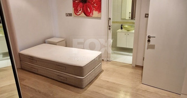 *LUXURIOUS FIRST LINE APARTMENT WITH EXCELLENT SEA VIEW