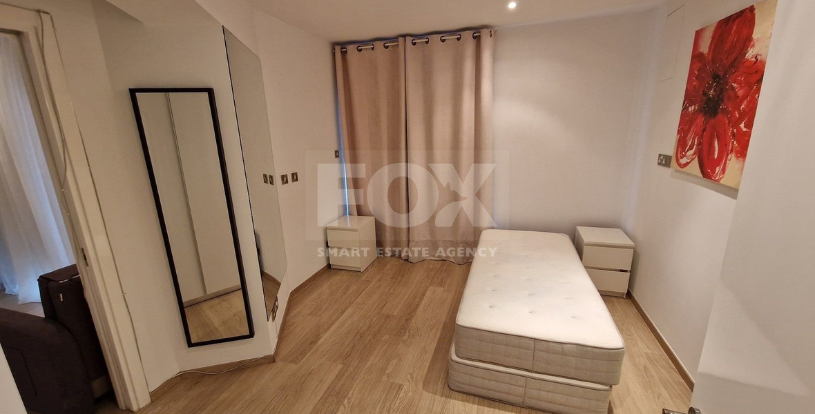 *LUXURIOUS FIRST LINE APARTMENT WITH EXCELLENT SEA VIEW