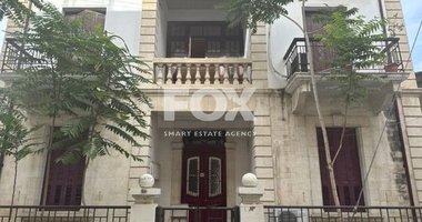 DETACHED BUILDING MIXED USE IN HISTORICAL TOWN LIMASSOL