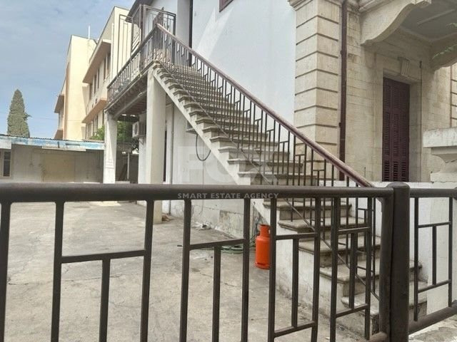 DETACHED BUILDING MIXED USE IN HISTORICAL TOWN LIMASSOL