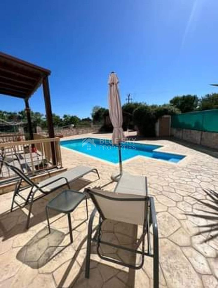 Three-bedroom house in Kato Arodes village in Paphos