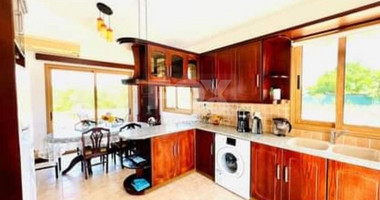 Three-bedroom house in Kato Arodes village in Paphos