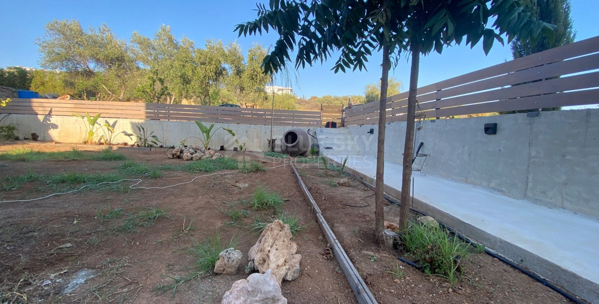 2 bedroom ground floor house for rent in Green Area Germasogeia