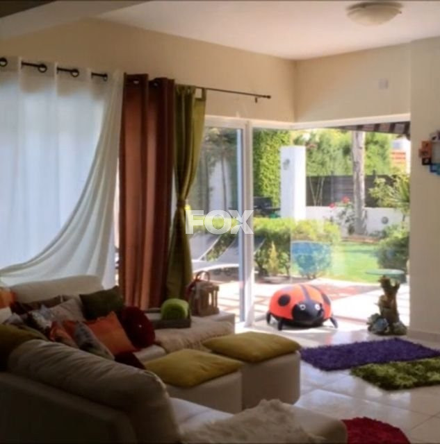 Коммерческая недвижимость 300 м² в аренду в Potamos Germasogeias, Limassol, Cyprus