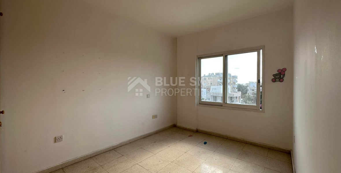 3 bedroom apartment at central location of Paphos