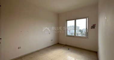 3 bedroom apartment at central location of Paphos