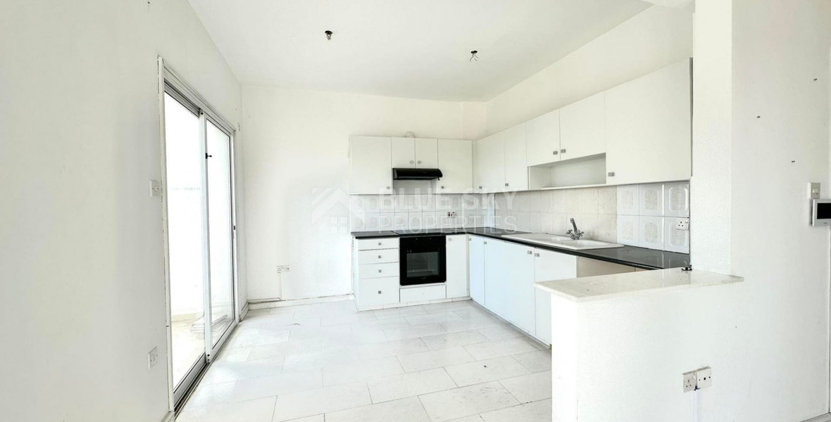 3 bedroom apartment at central location of Paphos